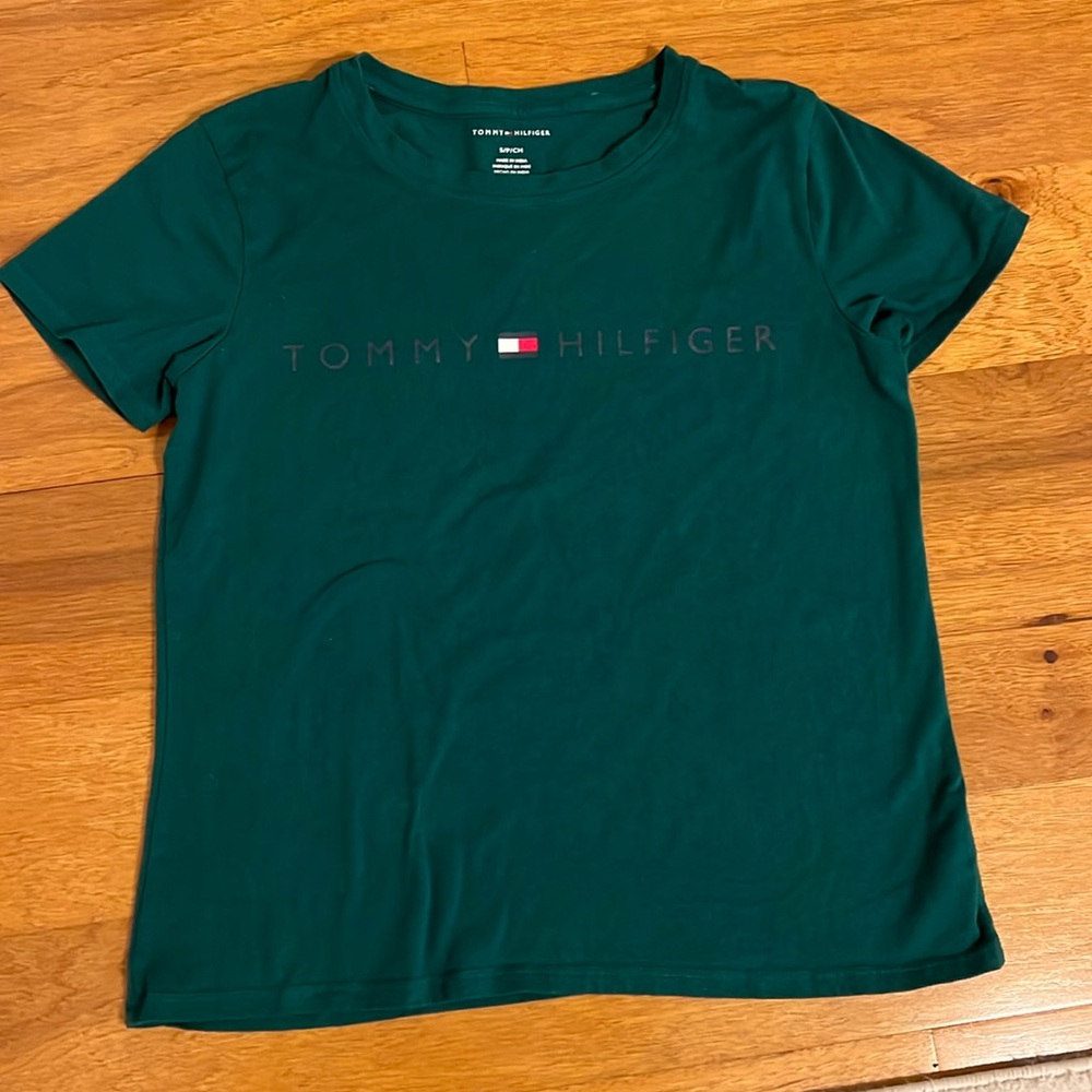 tommy hilfiger tshirt‎